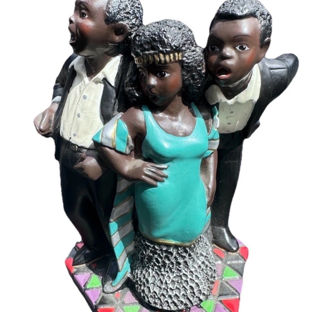 Hand-Painted Black Musical Figurine Set with Turquoise Dress - Picture 3 of 6